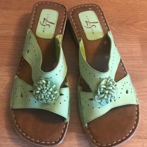 Life Stride Mule Sandals